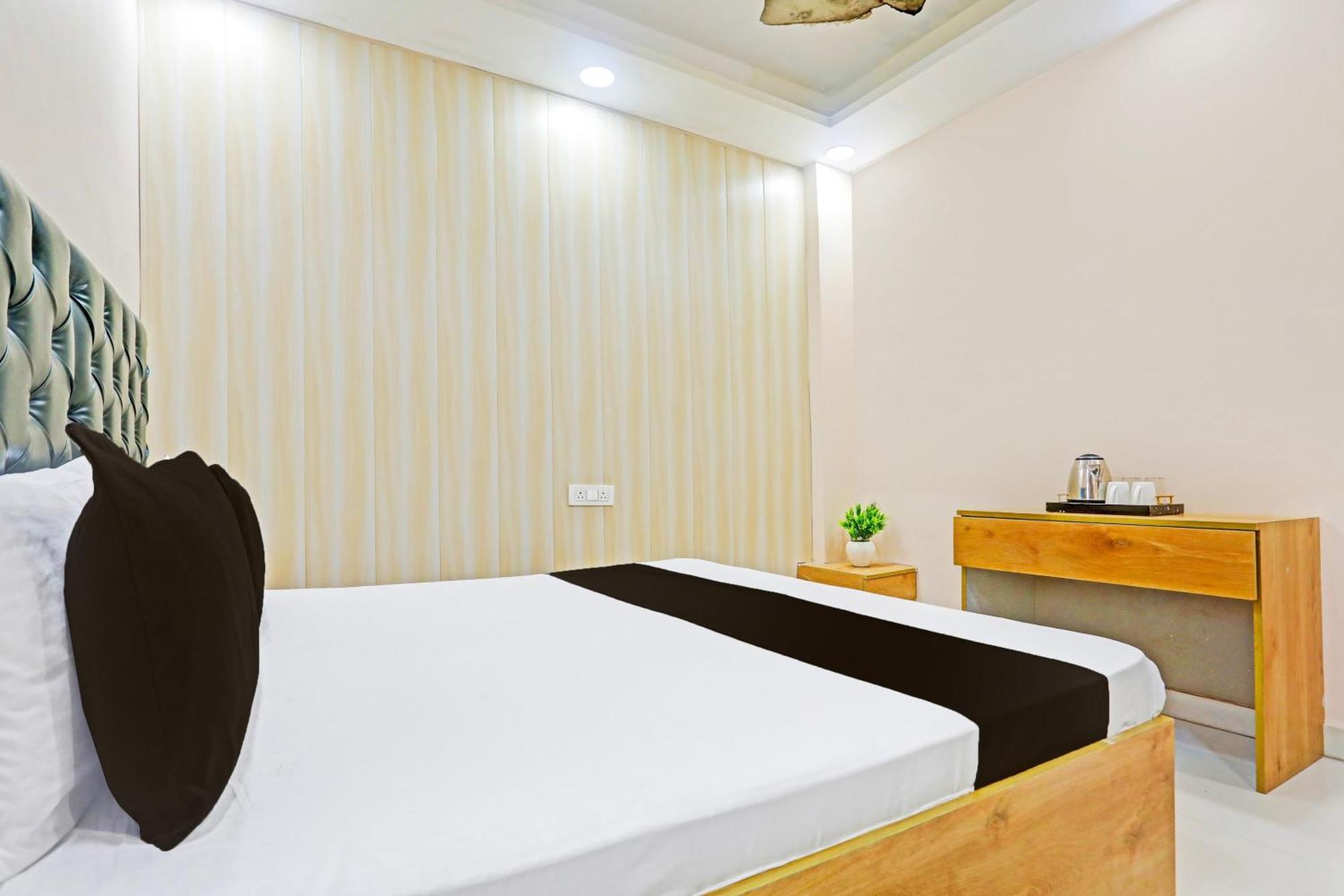 O White House Hotel New Delhi